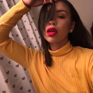 Meet your Posher, Kaprina